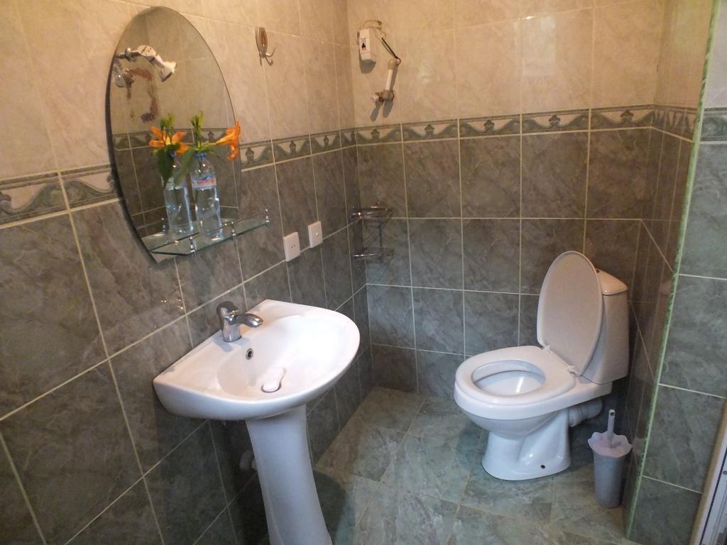 Guest House Lazuri ساربي المظهر الخارجي الصورة